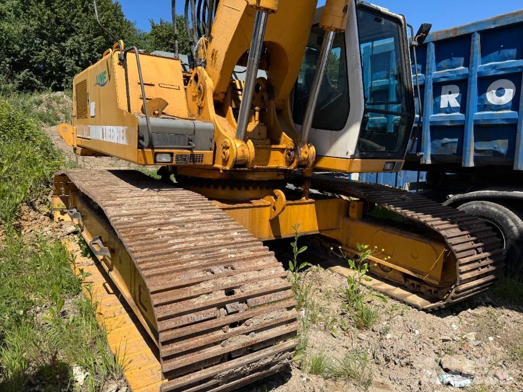 Liebherr 954 Long reach excavators