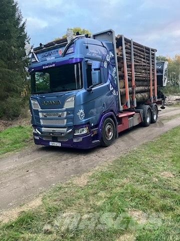 Scania R650B6X4NB Timber trucks