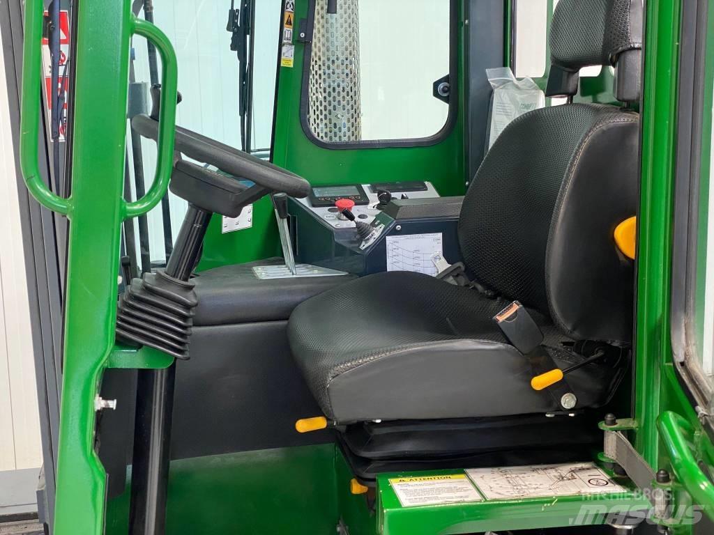 Combilift C4000 LPG 4-way reach truck