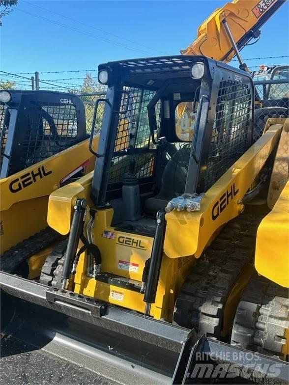 Gehl RT135 Skid steer loaders