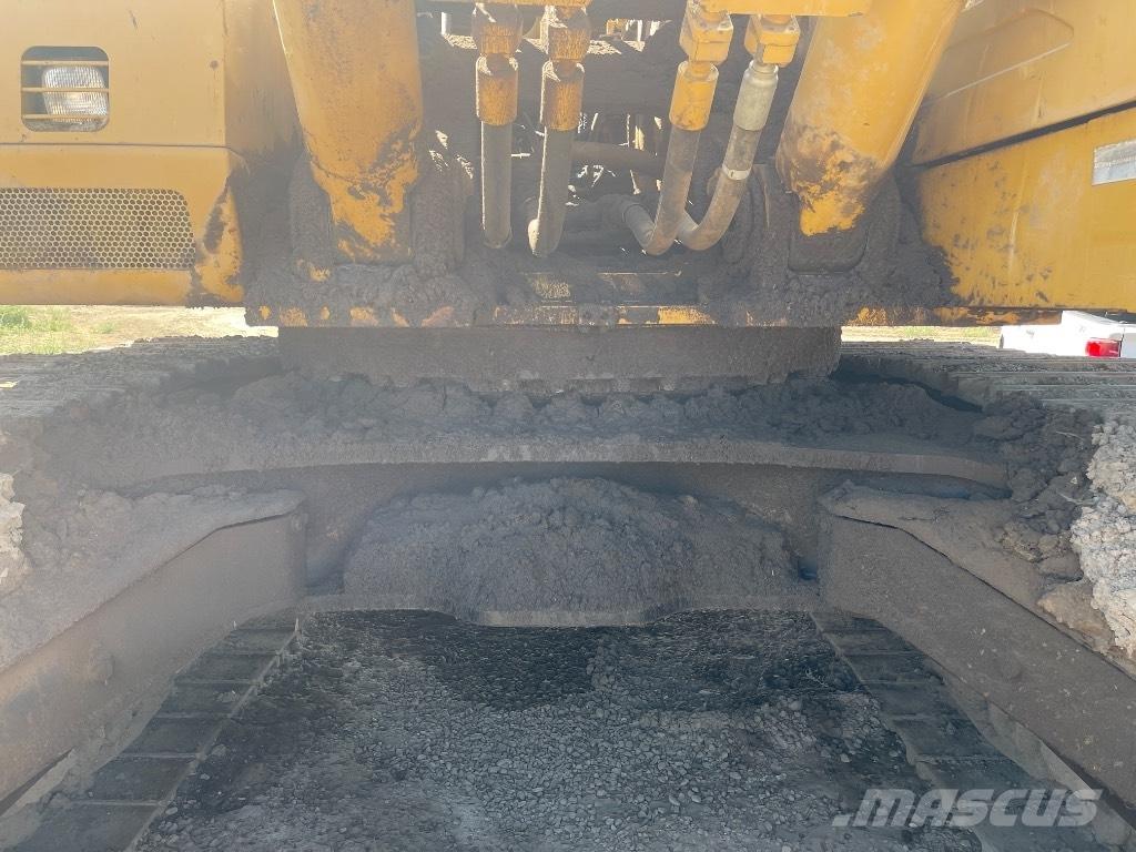 CAT 365 C L Crawler excavators