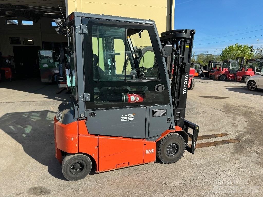 Toyota 8FBMKT25 Electric forklift trucks