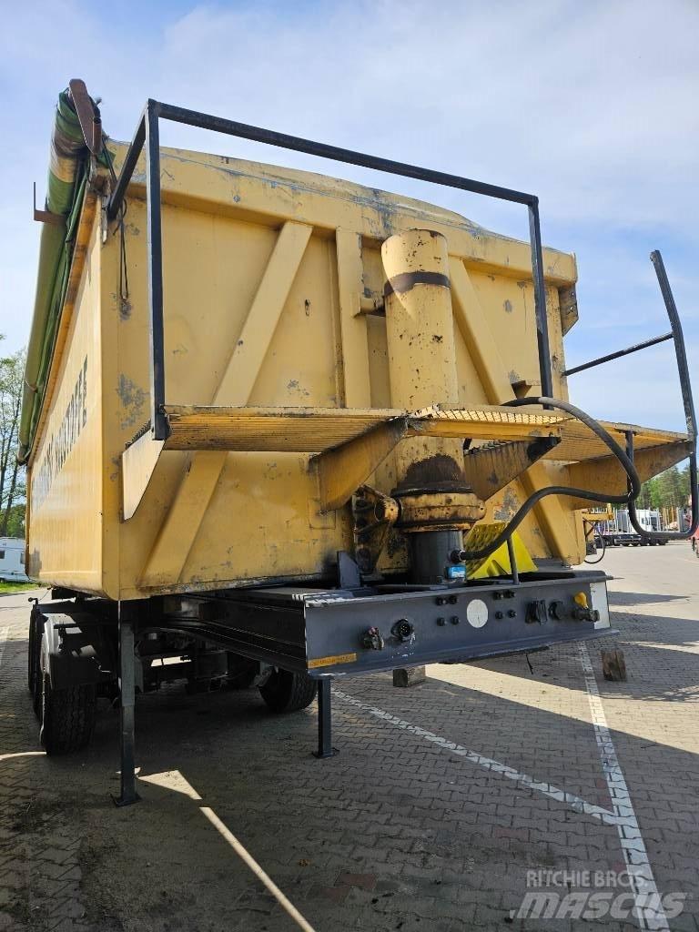 Carnehl CSKK/A Tipper semi-trailers