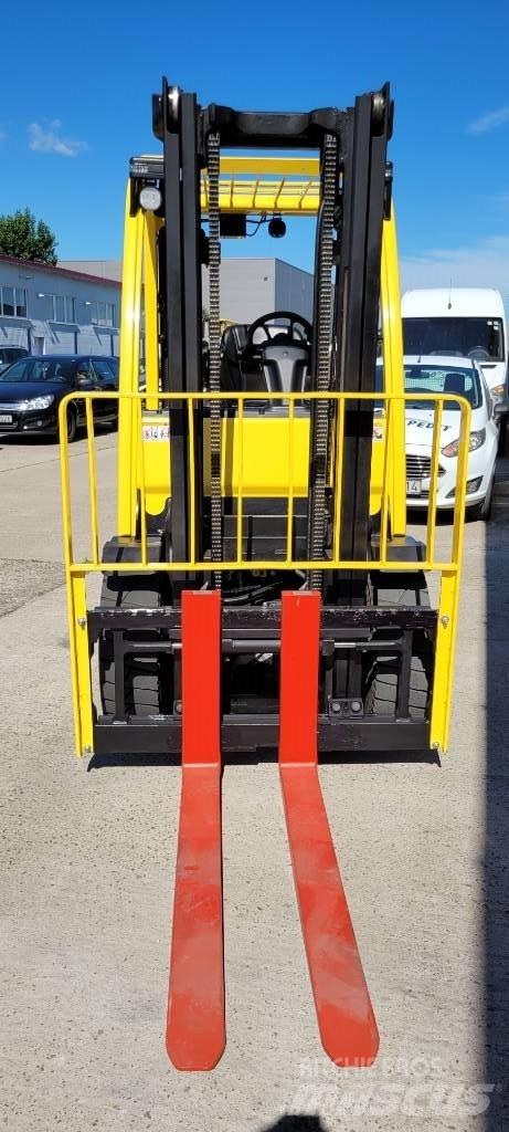 Hyster H 3.00 FT LPG trucks