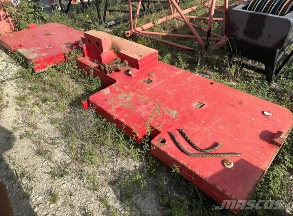 Link-Belt LS-518 Track mounted cranes