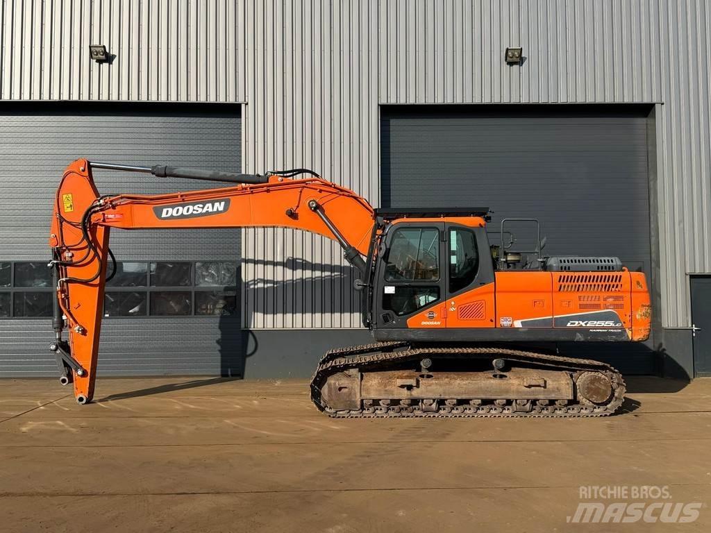 Doosan DX255NLC-5 Crawler excavators