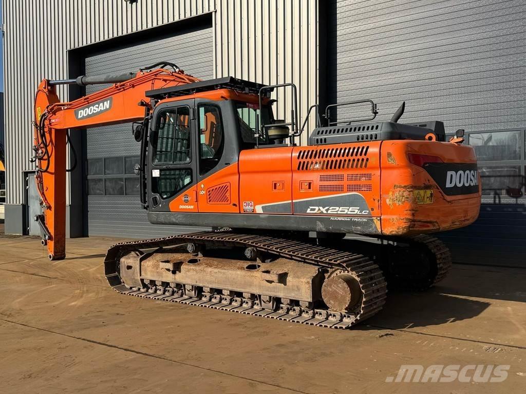 Doosan DX255NLC-5 Crawler excavators