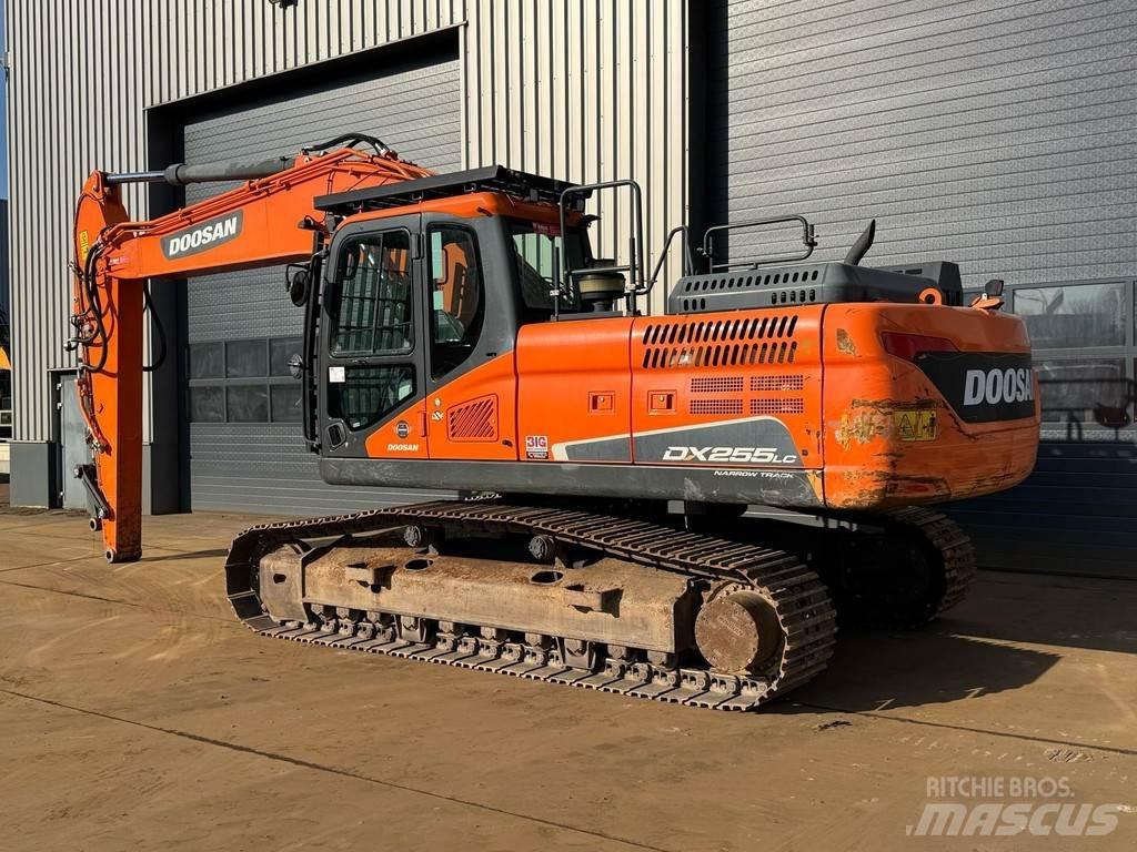 Doosan DX255NLC-5 Crawler excavators
