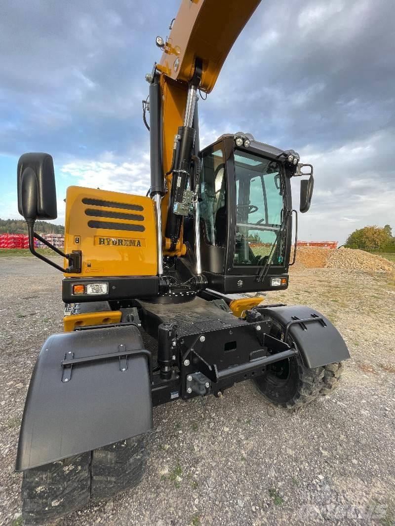 Hydrema MX 18 G Wheeled excavators
