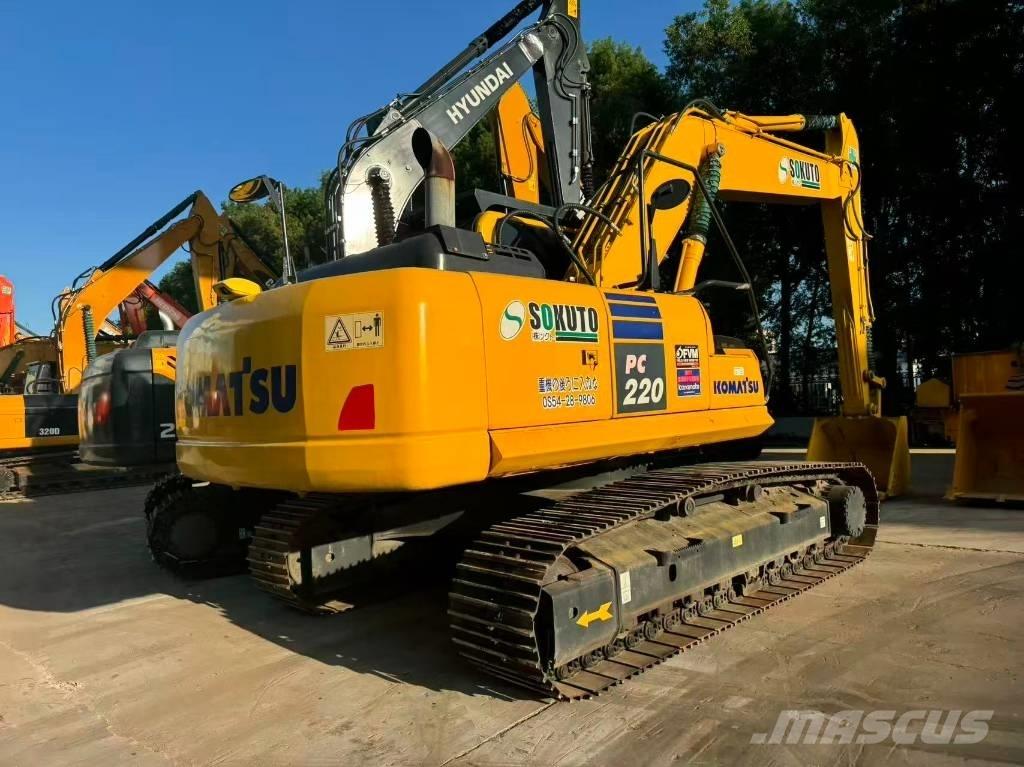 Komatsu PC 220-8 Mini excavators  7t - 12t