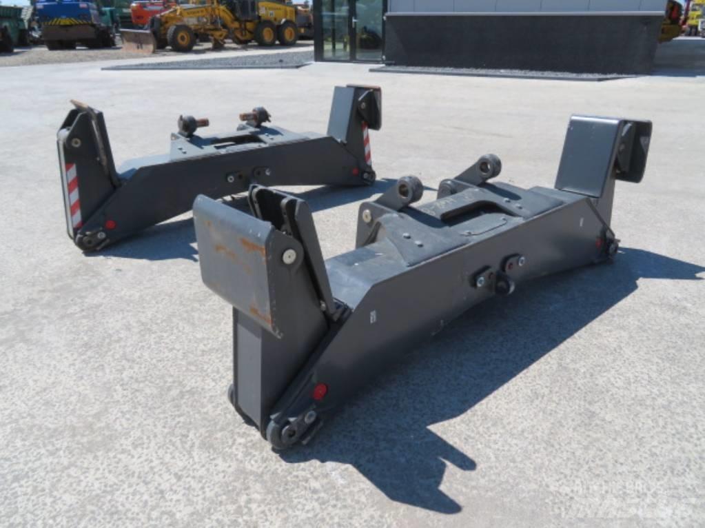 Doosan DX 140 W Wheeled excavators