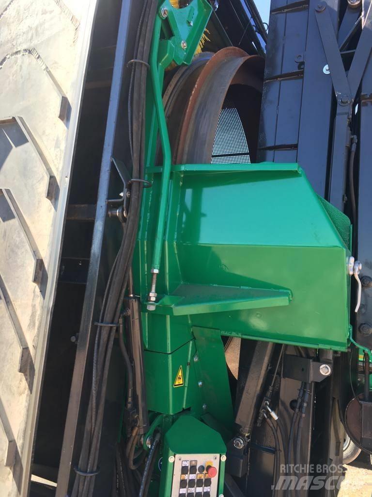 Komptech Mustang Mobile screeners