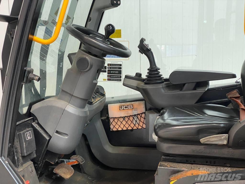 JCB TLT30-19D-2WD Diesel trucks