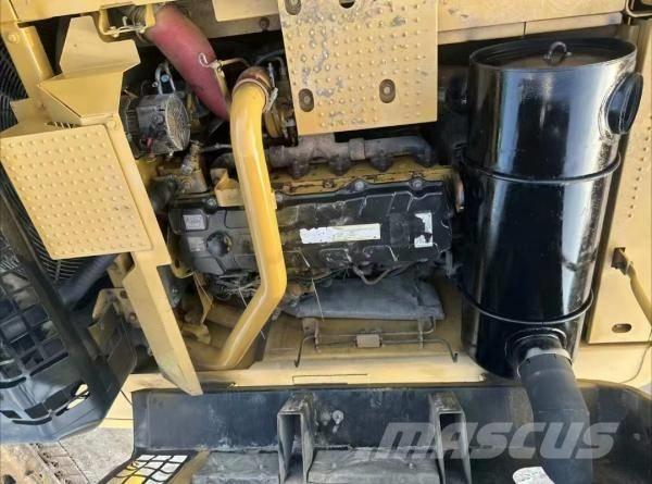 CAT 330 D Crawler excavators