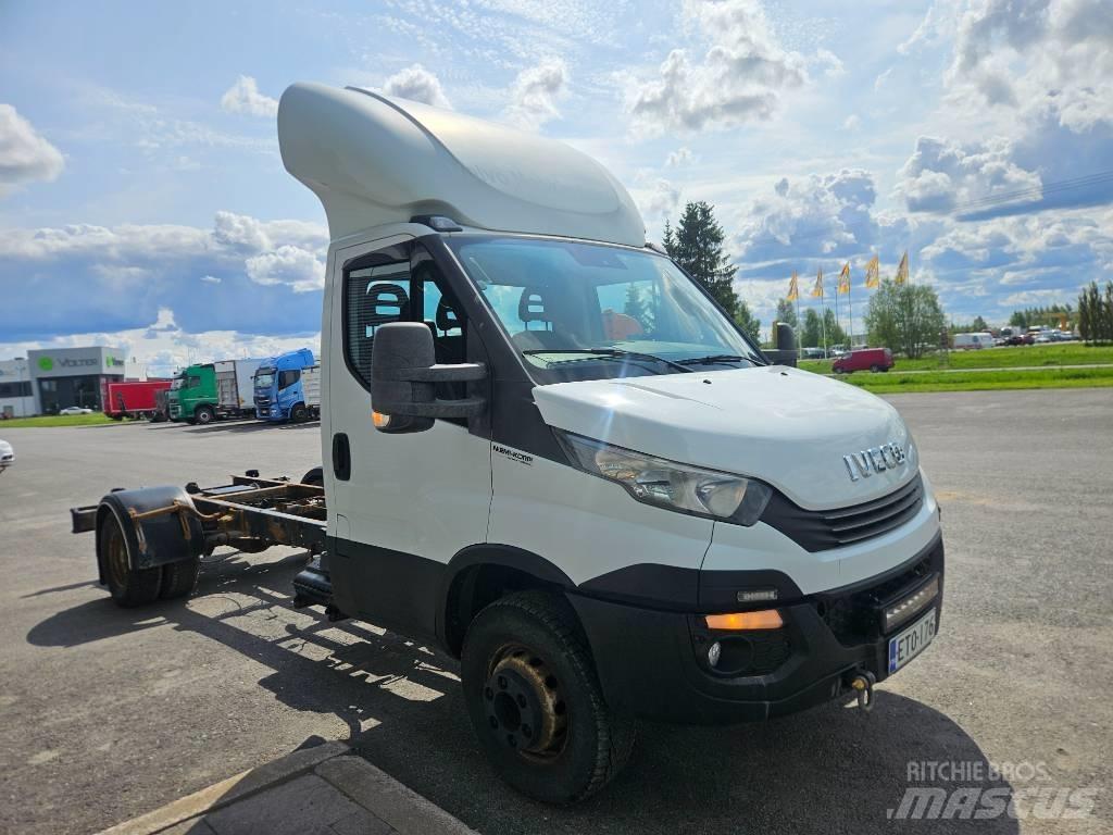 Iveco Daily 70C17 Box body