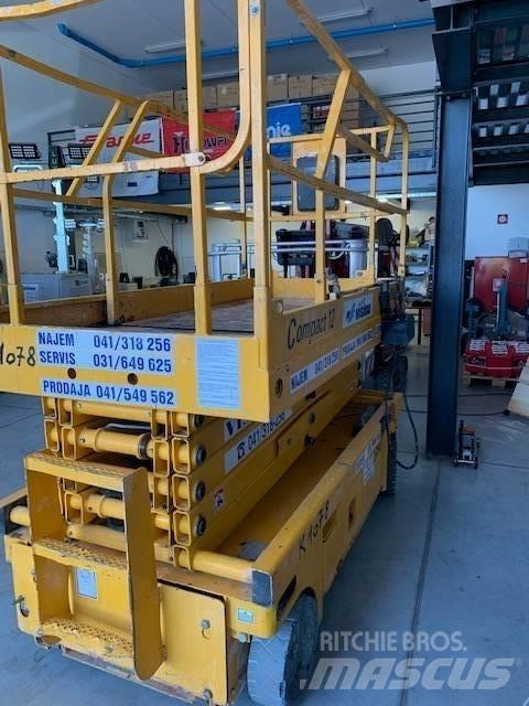 Haulotte Compact 12 Scissor lifts
