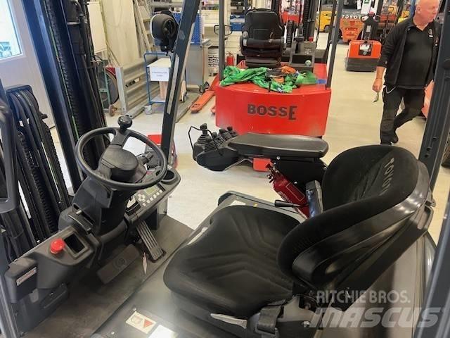 Toyota 8 FBEK 16 T Electric forklift trucks