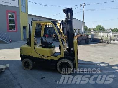 Hyster H 35 FT LPG trucks