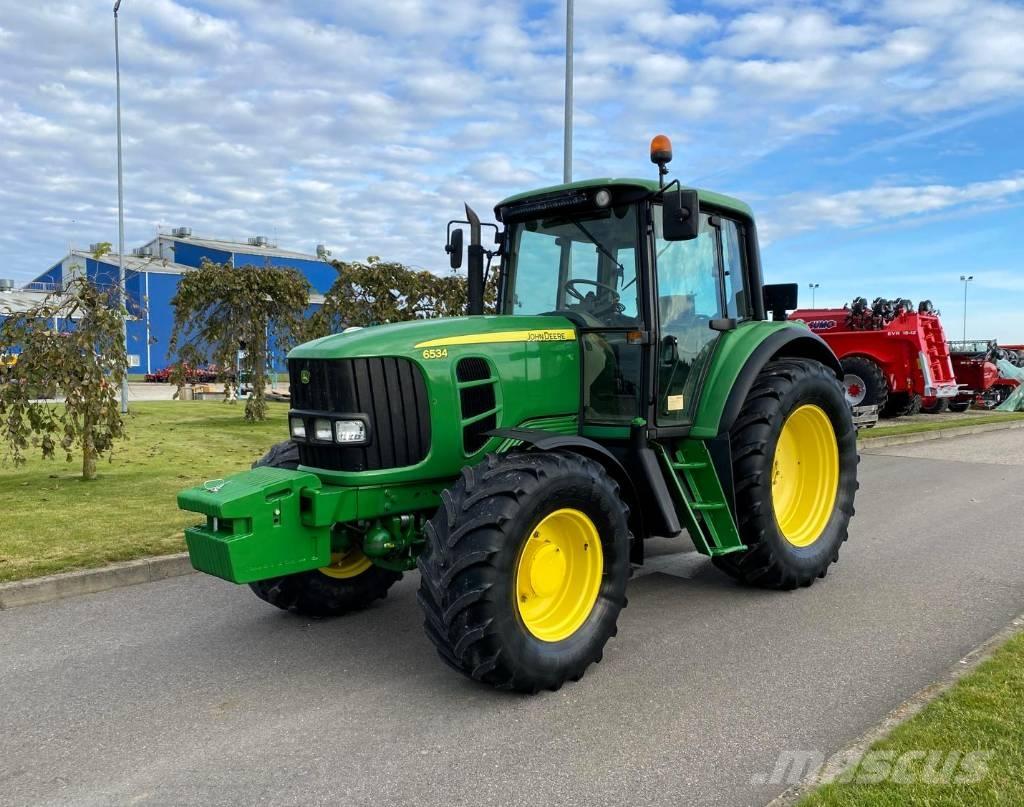 John Deere 6534 Tractors