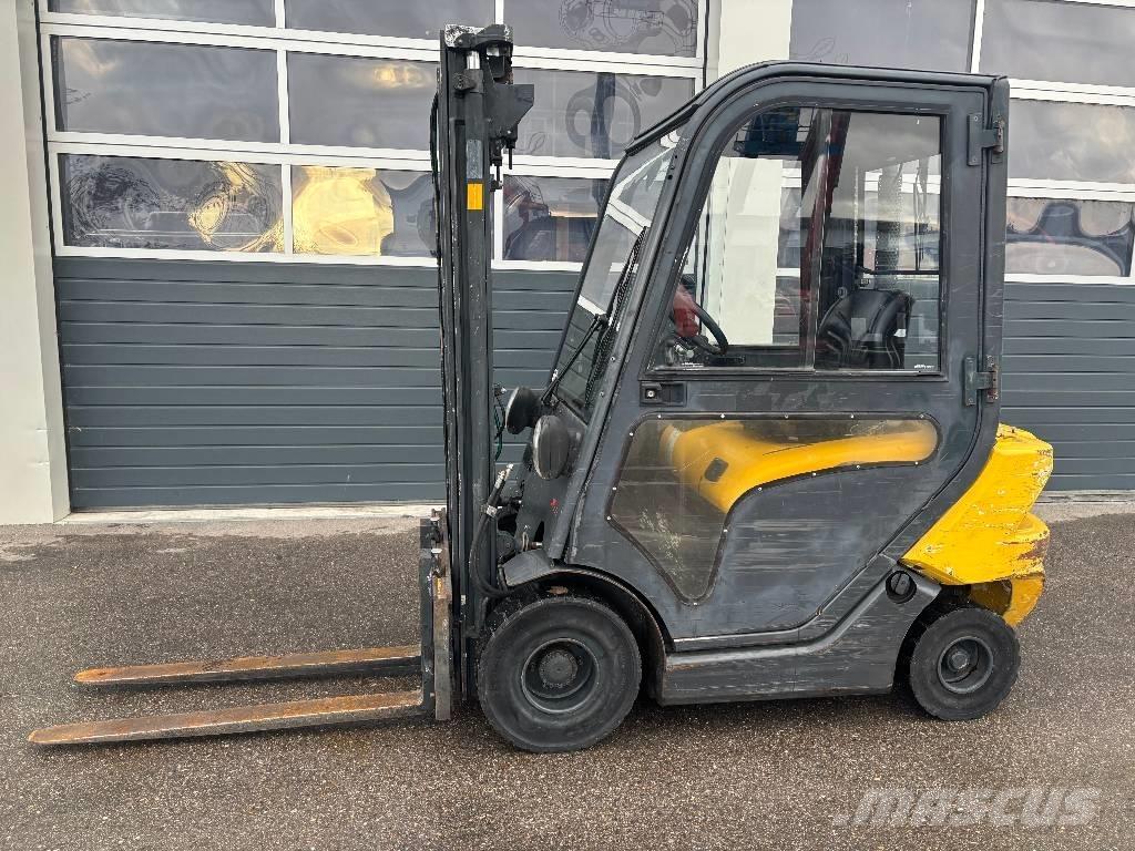 OM Pimespo XD20 Diesel trucks