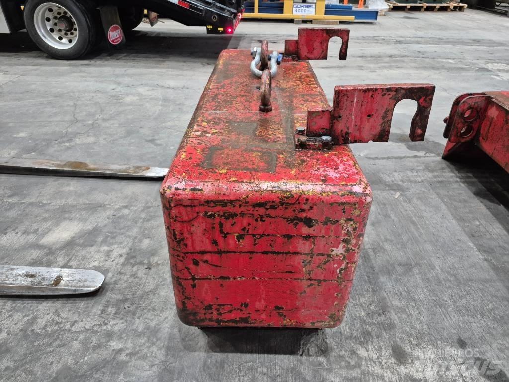  Lift Systems TWL030 All terrain cranes