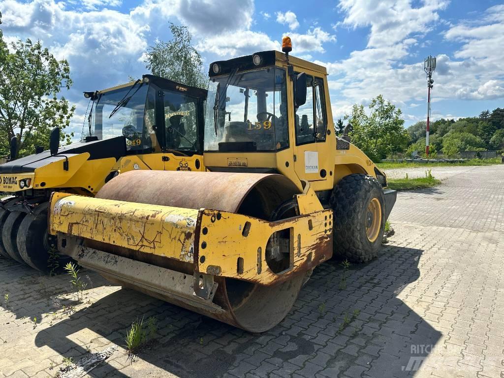 Bomag BW 211 D-4 Single drum rollers