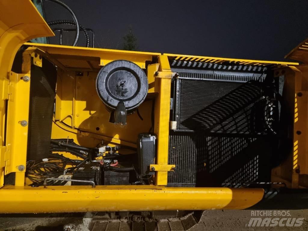 JCB JS 210 LC Crawler excavators