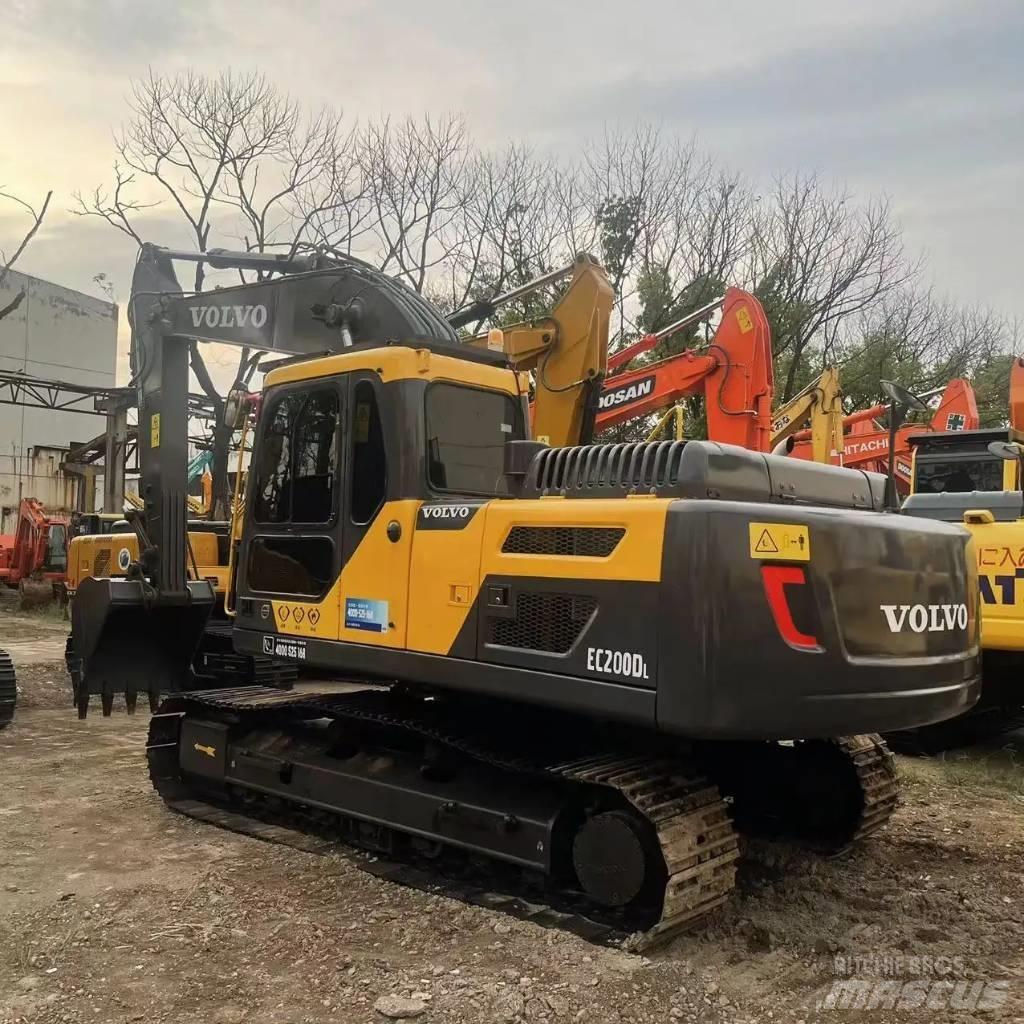 Volvo EC200DL Crawler excavators
