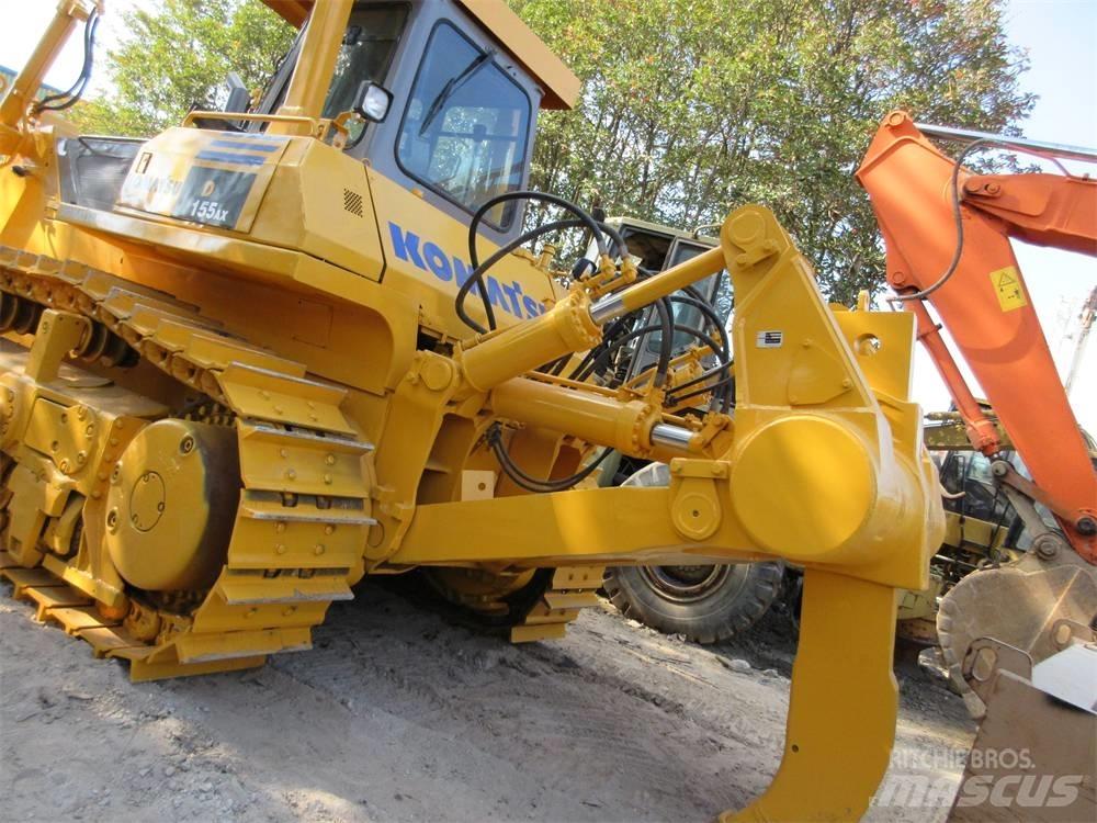 Komatsu D 155 A-1 Crawler dozers