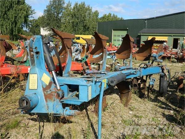 Överum 4 Reversible ploughs