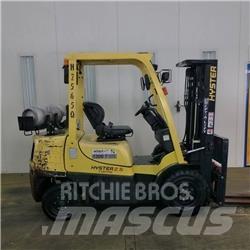Hyster H2.50TX LPG trucks