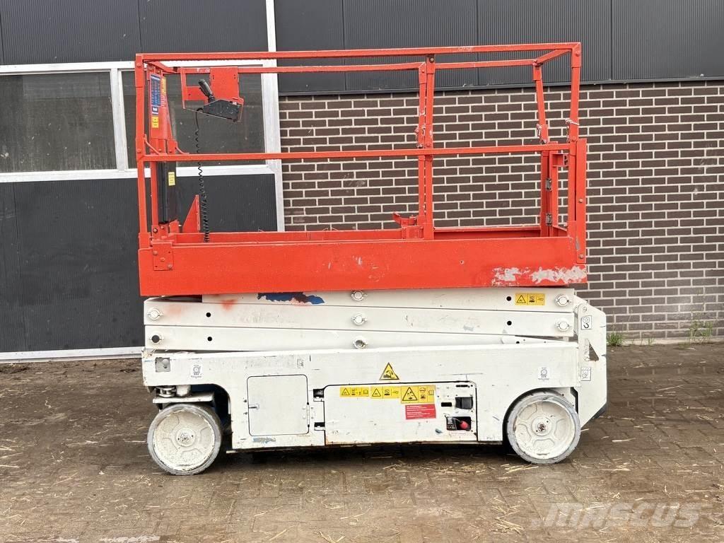 Genie 2032 Scissor lifts