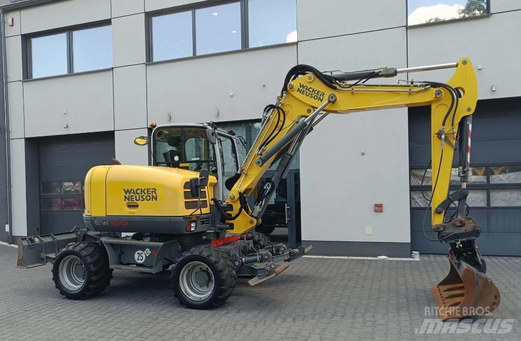 Wacker Neuson EW 100 Wheeled excavators