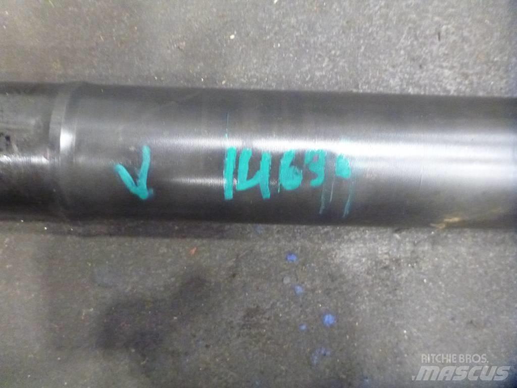  Drivaxel Volvo L180H Axles