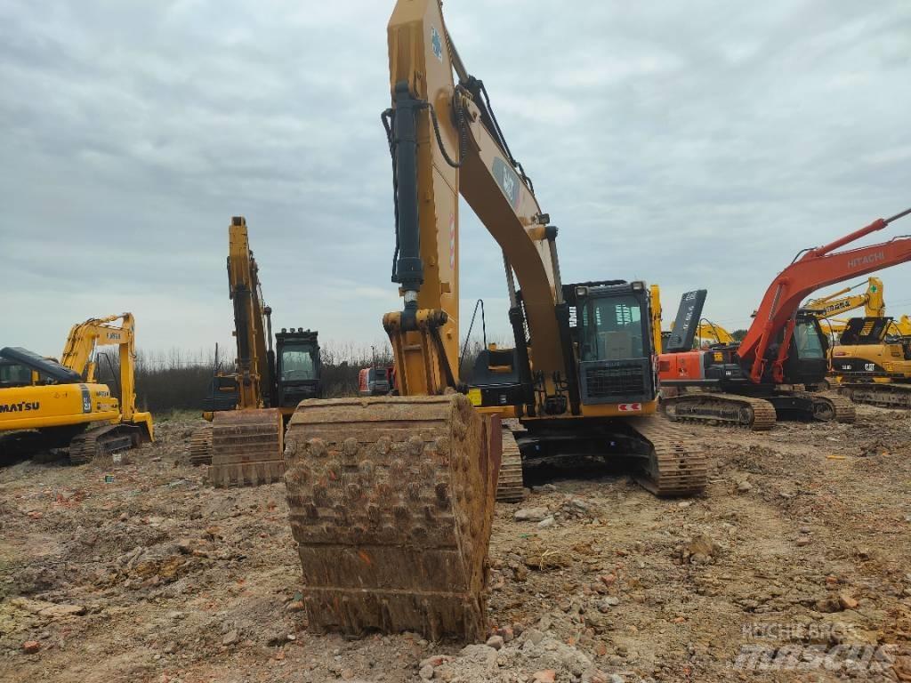 CAT 326D Crawler excavators