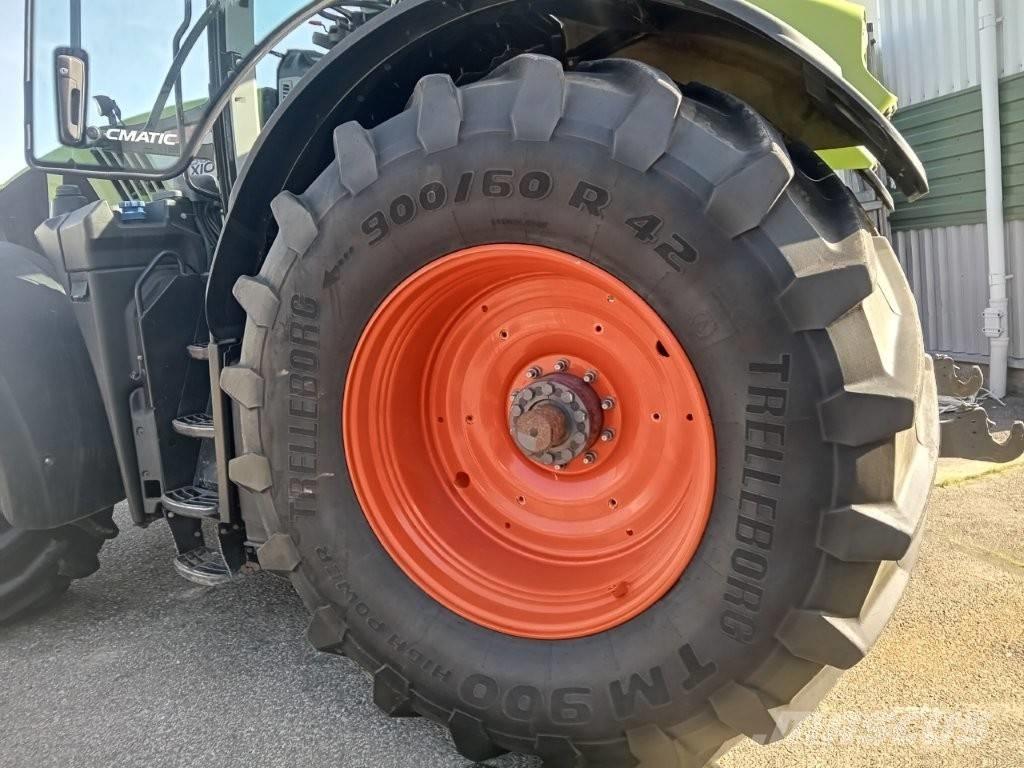 CLAAS Axion 960 Tractors