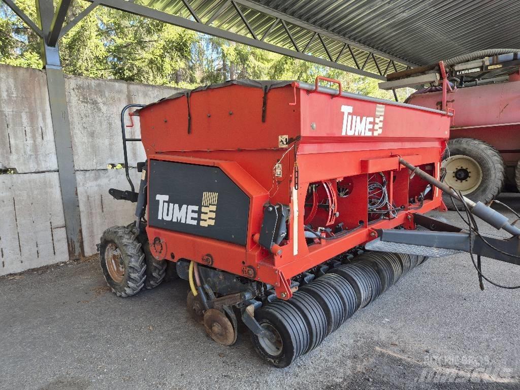 Tume Nova Combi 4000 Slurry tankers