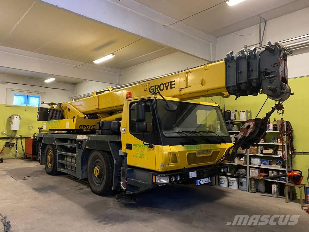 Grove GMK 2035 E All terrain cranes