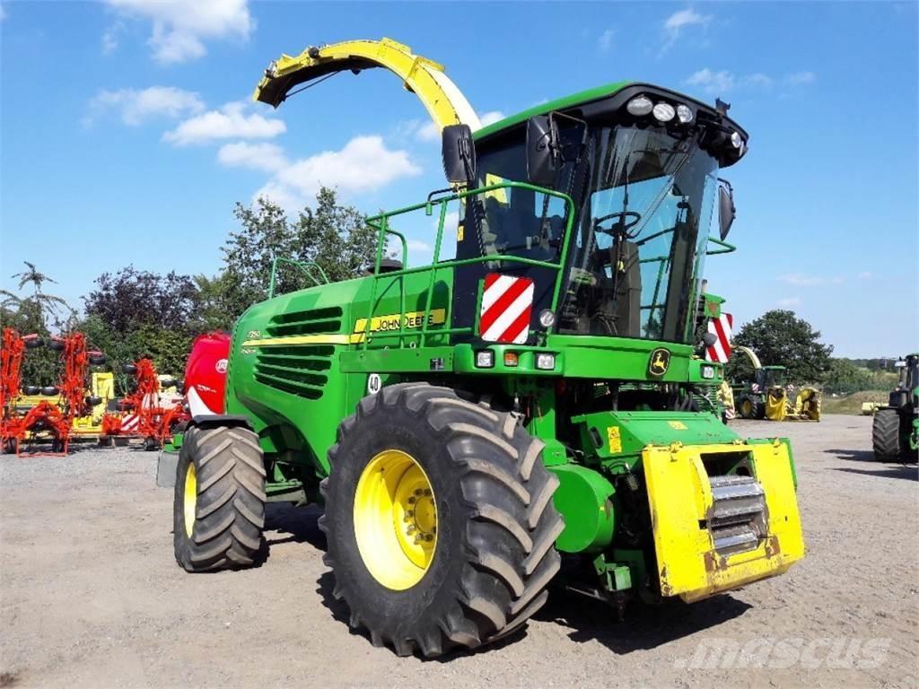 John Deere 7350 Forage harvesters