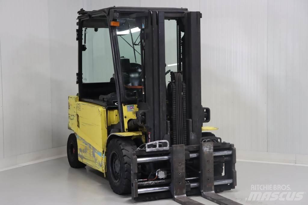 Hyundai 45B-9 Electric forklift trucks
