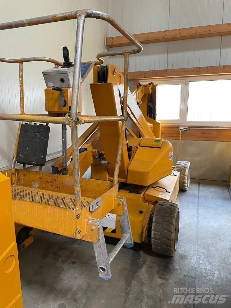 UpRight AB38N / defect Articulated boom lifts