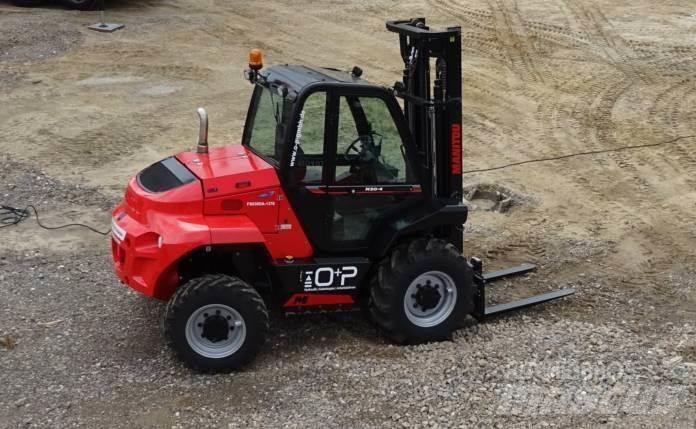 Manitou M30.4 Diesel trucks