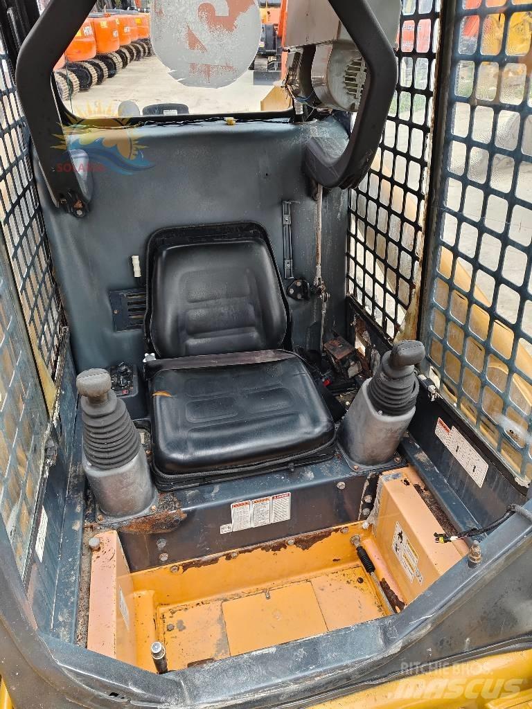 CAT 226c Skid steer loaders