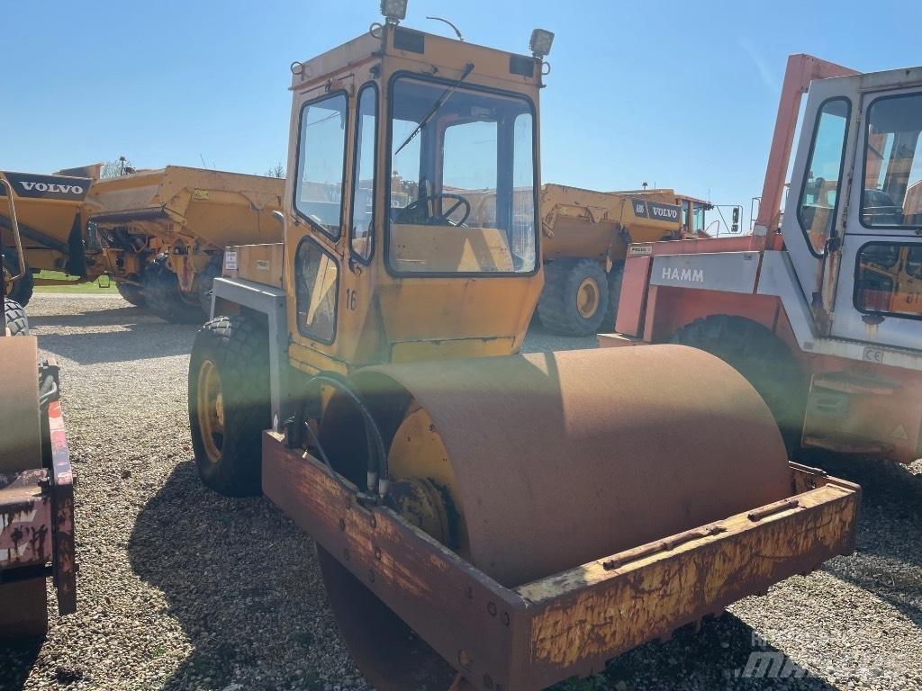 Bomag BW172 Single drum rollers