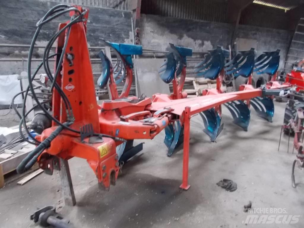 Kuhn Vari-Master 122 Reversible ploughs