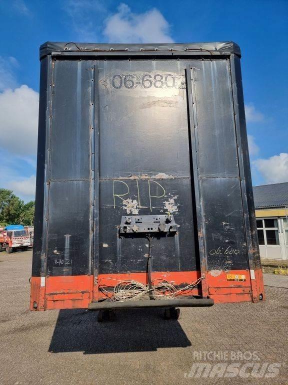 Van Hool SAF Curtain sider semi-trailers