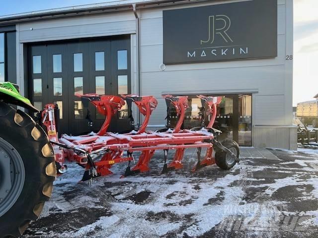 Kubota RM4005V Reversible ploughs