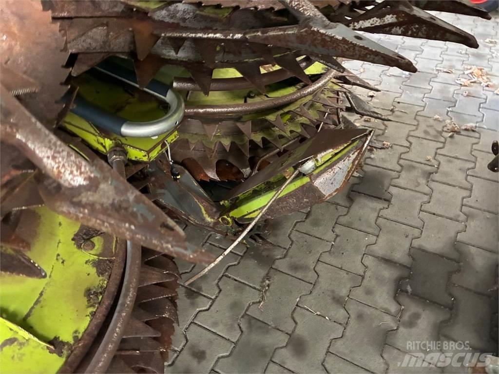 CLAAS Orbis 750 Farm machinery