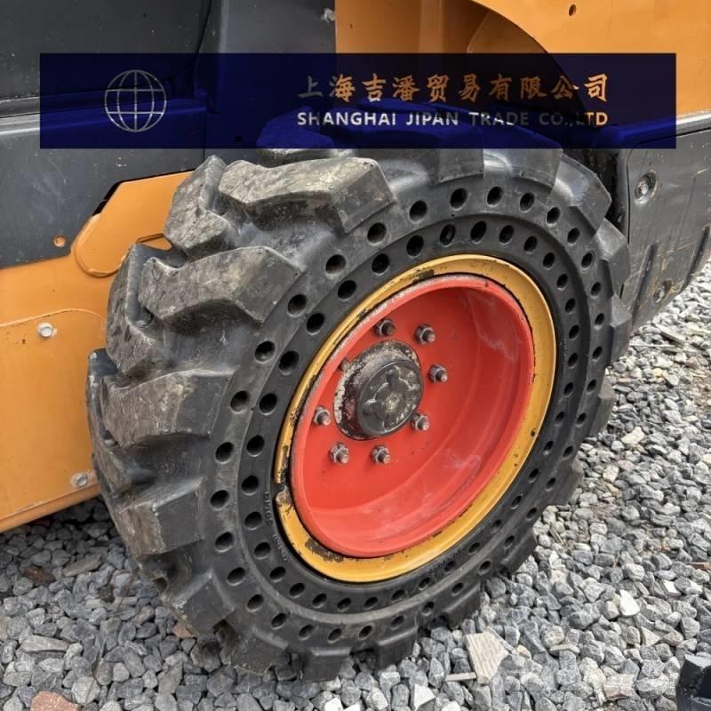 CASE SR 200 Skid steer loaders