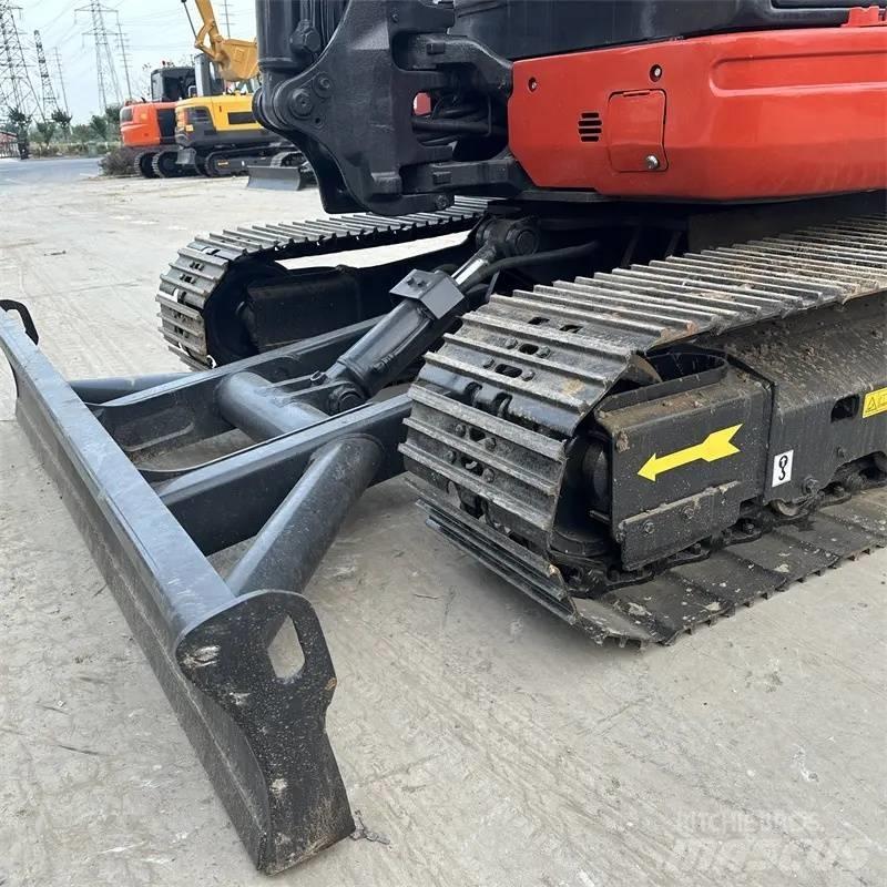 Kubota KX165 Crawler excavators